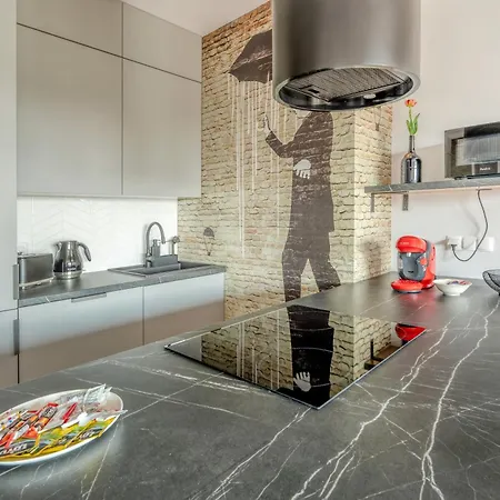 Apartament Manufaktura Business - Parking, Balcony, Nature View - By Rentujemy