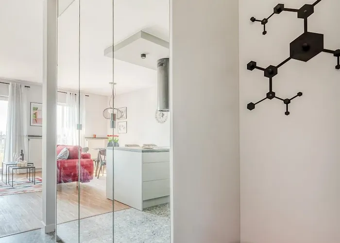 Manufaktura Business Suites: Urban Retreat With Parking And Nature Views